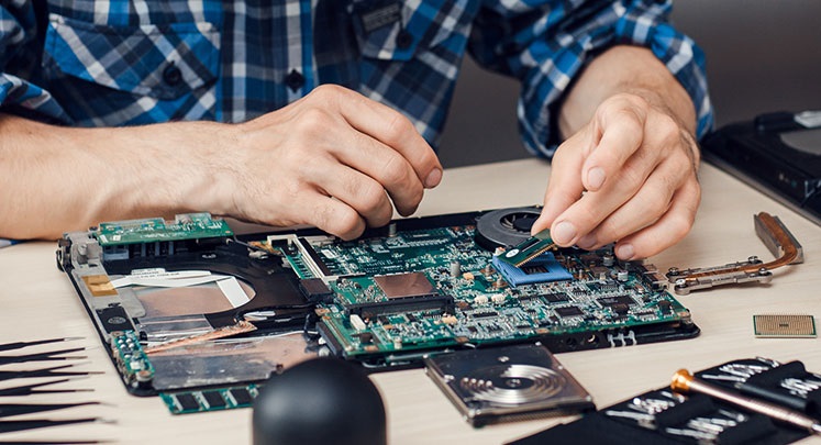On-site maintenance and repair visit